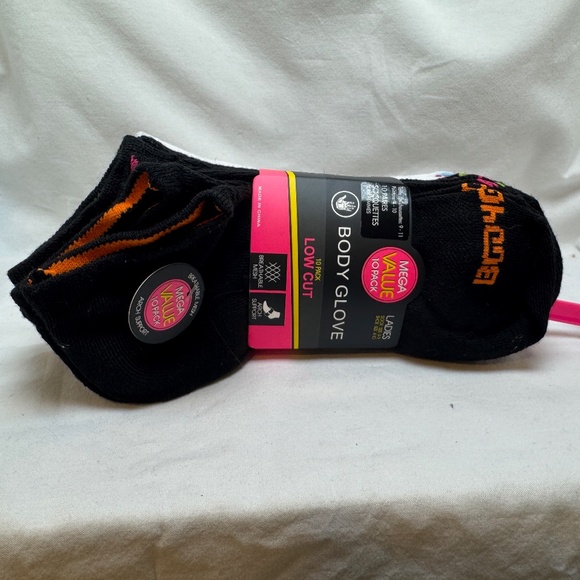 Body Glove Socks Size 9-11 Black White Value Pack Low Cut 10 Pairs - Picture 1 of 5